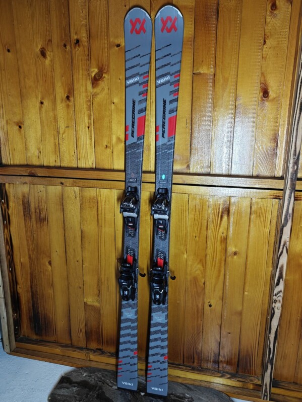 LYŽE VOLKL PEREGRINE 7.2 ANTHRAZIT 172CM --MODEL 2025--